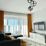 Room44 - * בראשוב